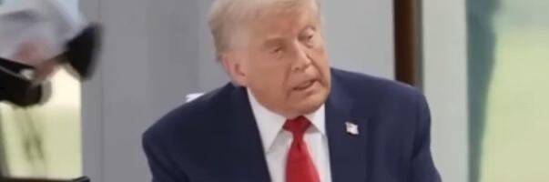 Tramp kasnio sat vremena na sastanak G7, pa ušao i poručio svima “ja sam šef” (VIDEO)