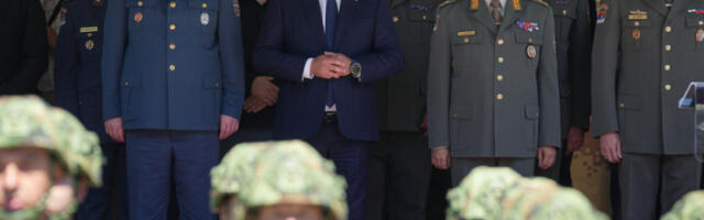 Војници на добровољном служењу војног рока положили заклетву