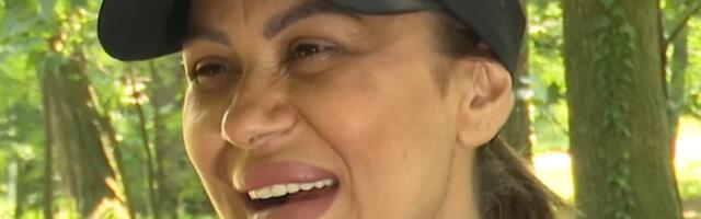 Još mesecima neće doći u Srbiju, ali ona ga i dalje čeka da se venčaju: Kasper je opravdao nadimak jer je i dalje nevidljiv za Minu Kostić sa kojom je šest meseci u onlajn vezi