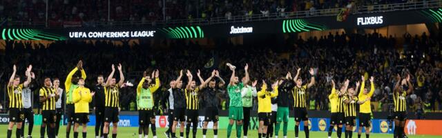 Navijači AEK-a pravili haos u Firenci! /VIDEO/