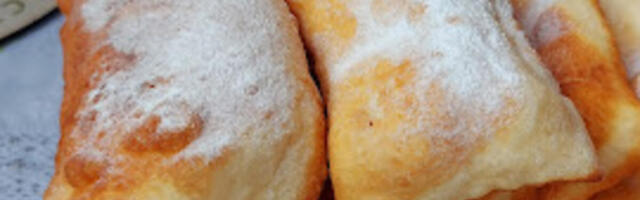 Recept za posne mekike bez kapi ulja: Možete ih jesti i slatke i slane, niko im neće odoleti