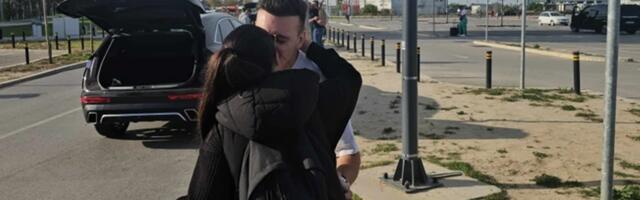 "Ne znam kako sam se dovezla do kuće!" Pevačici javljeno da je PARTNER VARA SA STARLETOM, morala sama da se uveri u GNUSNU ISTINU