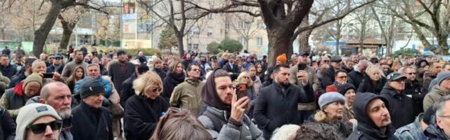 Advokati organizovali protest ispred zgrade novosadskih sudova i tužilaštva zbog „Mrdićevih zakona“