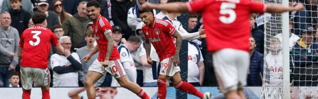 (VIDEO) Totenhem i Vest Hem sve bliži direktnoj borbi za opstanak u Premijer ligi