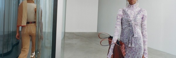 Nova Paco Rabanne kolekcija torbi inspirisana solarnim sistemom