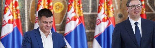 VUKU KOSTIĆU MEDALJA ZA KULTURNI DOPRINOS! GLUMAC ODLIKOVAN NA DAN DRŽAVNOSTI! Učinjena mi je velika čast, Srbijo hvala!