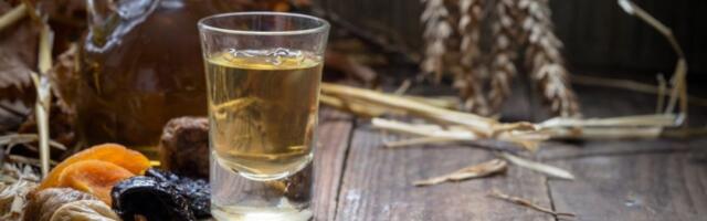 Kuvana rakija koja greje dušu i telo: Recept kakav dosad niste probali