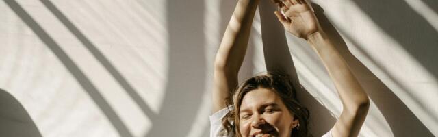 Zlatna mešavina sa Velebita: Kako kombinacija crnog susama, kakaoa i meda može povratiti energiju za 7 dana