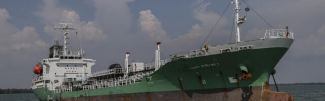 Танкер под јапанском заставом прошао кроз Ормуз