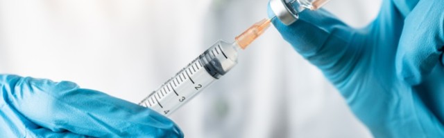 Britanija prva na svetu odobrila Fajzerovu vakcinu