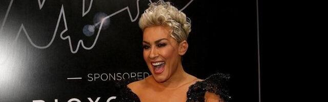 Indira: Muž navija da se skinem, on je provokator