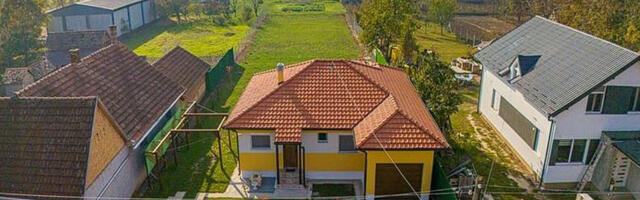 VIDEO: Tražite mirno mesto za život i odmor? Pogledajte ovu kuću u Zmajevu