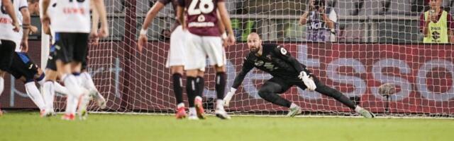 BOMBA U PREMIJER LIGI: Fudbalski velikan dovodi Milinković-Savića?