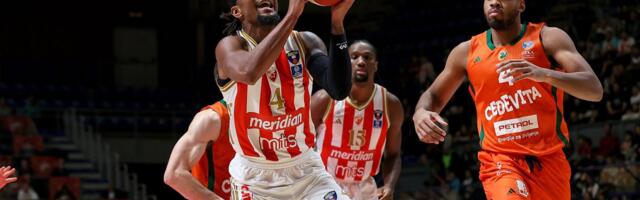 Zvezda za poluvreme završila posao: Grejem se probudio, Moneke priredio šou publici u Pioniru za kraj 2025. godine /VIDEO/