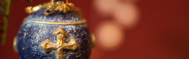 “Hristos se rodi”: Kako pozdrav koji spaja generacije i nosi posebnu težinu, pa i među mladima u Srbiji