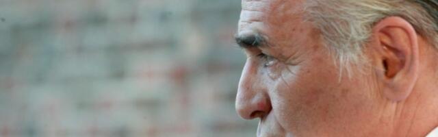 Lečić pored JSO u Pionirskom parku: Đinđić bi bio ovde; Kako je glumac stigao od Plišane revolucije do ćacija?