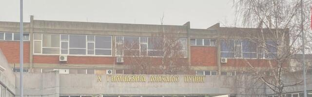 Plenum nastavnika i stručnih saradnika Desete gimnazije osudio hapšenje svojih bivših đaka