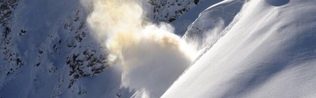 (VIDEO) Horor koji guta sve pred sobom: Tri osobe nastradale, povređeni hitno helikopterom evakuisani!