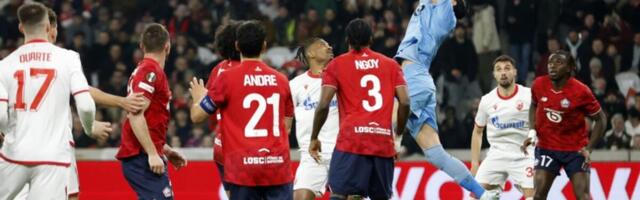 Učena utišao Lil u nadoknadi!