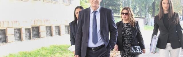 Sve šokantnije scene na tajkunskoj televiziji: Advokat-blokader poziva na pobune u zatvorima usred programa