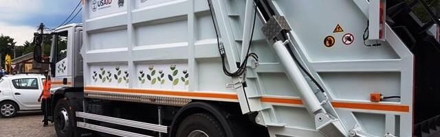 Redovno iznošenje smeća tokom praznika, naplatna služba neće raditi do utorka