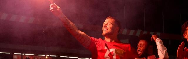 Arnautović u transu nakon titule: Ovaj njegov potez oduševiće "delije" (VIDEO)