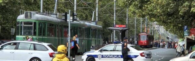 Lančani sudar kod Batajnice: Devetoro povređeno, dvoje teško