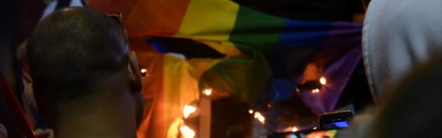 Beograđanin koji je palio gej zastavu nakon 24 sata se izvinjava LGBT zajednici jer je širio mržnju