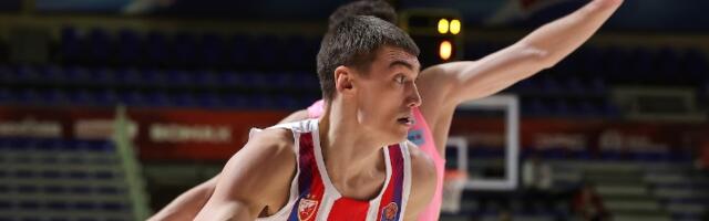 Zvezda tvrdi: Ovo je Lazarević rekao Naneliju pre tuče