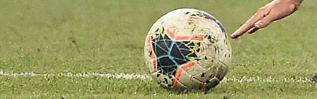 Pojavio se snimak skandala u Vranju: Pretučeni članovi stručnog štaba Vršca, napadnuta i žena! (VIDEO)