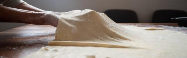 Najmekše kore za pitu: 1 trik ih čini tankim i elastičnim - potpuno besplatno