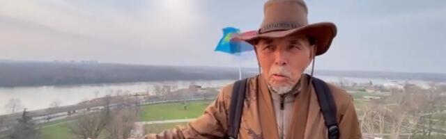 76-godišnji putnik prošao kroz Srbiju! Njegove noge su prevozno sredstvo, a OVA ZEMLJA je krajnja destinacija