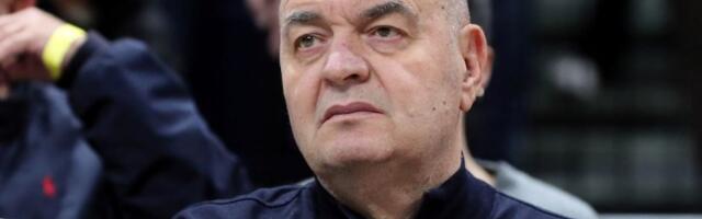 Jedno ime na čitulji za Duleta je svima poznato i tera suze na oči: "Naučio si me da stojim kad je najteže" (FOTO)