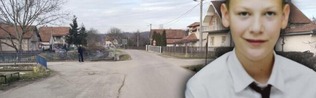 "MI SMO SAMO NEUTEŠNI RODITELJI KOJI SU OSTALI BEZ SINA ZA ČIJU SMRT NIKO NIJE ODGOVARAO" Roditelji dečaka iz Loznice ne gube nadu: Pravdu čekamo već 9 godina