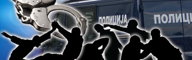 GRUPA NAORUŽANIH MUŠKARACA ZAPOČELA TUČU! Novi detalji haosa u Novom Pazaru: Evo kako je sprečen pokušaj ubistva vođe navijača!