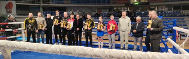 Memorijal „Čelična pesnica – Dragiša Stanković Čelik“ okupio regionalnu boksersku elitu u Nišu