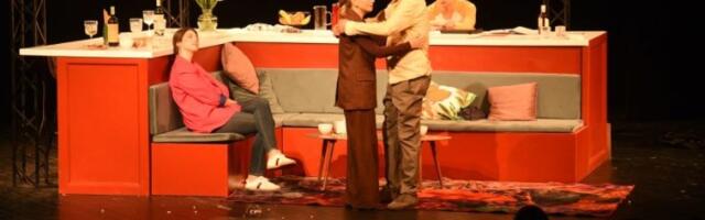 Direktno na premijeri predstave "Ljudi odozgo" u Teatru na Brdu