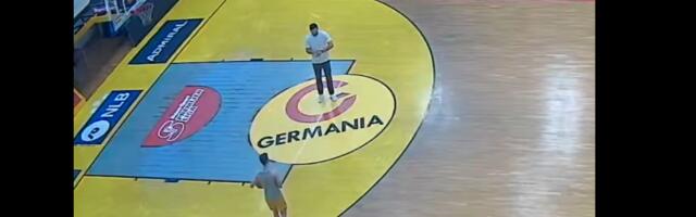 Hrvat izjednačio svetski rekord! Dao 105 trojki, a bivši šampion Evrope pecnuo legendu: Ništa, Stef, tvoj je red... /VIDEO/