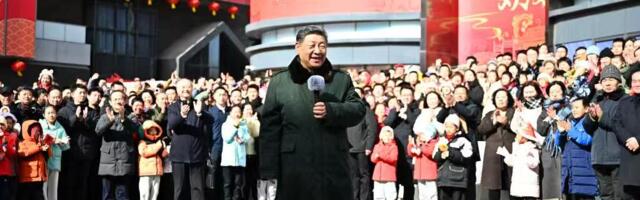 Si posetio građane Pekinga uoči Prolećnog festivala, uputio čestitke svim Kinezima