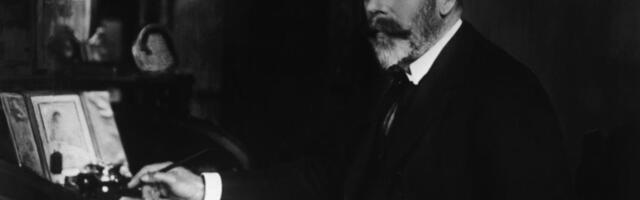 Deda kraljice Elizabete II je ubijen? Istoričar otkrio koban potez kraljevog lekara, bizaran razlog je sve šokirao