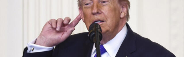 Трамп: Иран је хтео да преговара, али прекасно јер су САД кренуле у војну акцију