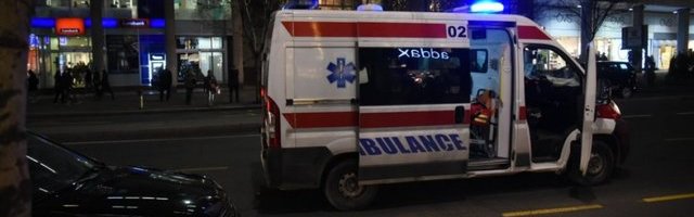 Teška noć u Beogradu: Povređen motociklista, Hitna intervenisala 5 puta