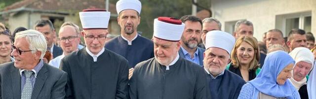 U Potočarima otvoren Dom za majke Srebrenice