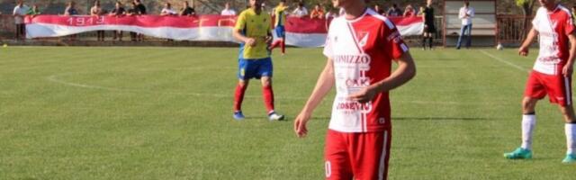 OVO NE SMETE DA PROPUSTITE: Gol kakav se retko viđa - fudbaler crveno-belih matirao protivničkog čuvara mreže na maestralan način!