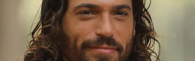 Najmuževniji frajer Evrope pokazao isklesane trbušnjake i "ZAPALIO" mreže: Žene padaju u nesvest