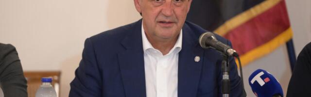 "SRBIJA ĆE UBEK STAJATI UZ VAS!" Ministar Gašić čestitao Dan Republike Srpske