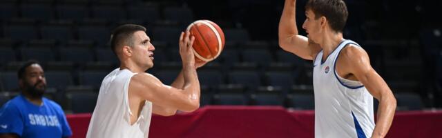 Veliko srce Vanje i Bogdana: Reprezentativci Srbije donirali opremu klubu iz Blaca