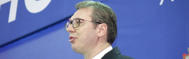 Vučić: Od 1. januara 2020. prosečna plata 600 evra