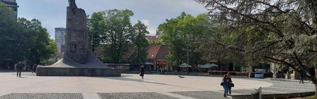 NEDELJNI KORONA PRESEK