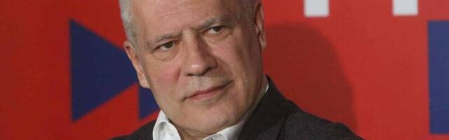 Tadić: Vučić vara narod da vara Zapad i time kupuje vreme kako bi što duže ostao na vlasti